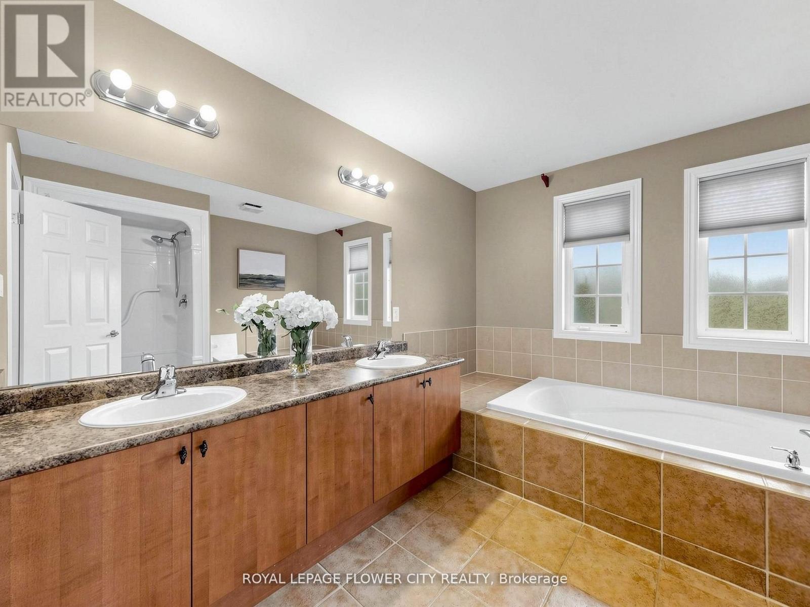 2 Don Morris Court, Clarington, Ontario  L1C 5P7 - Photo 21 - E13117388