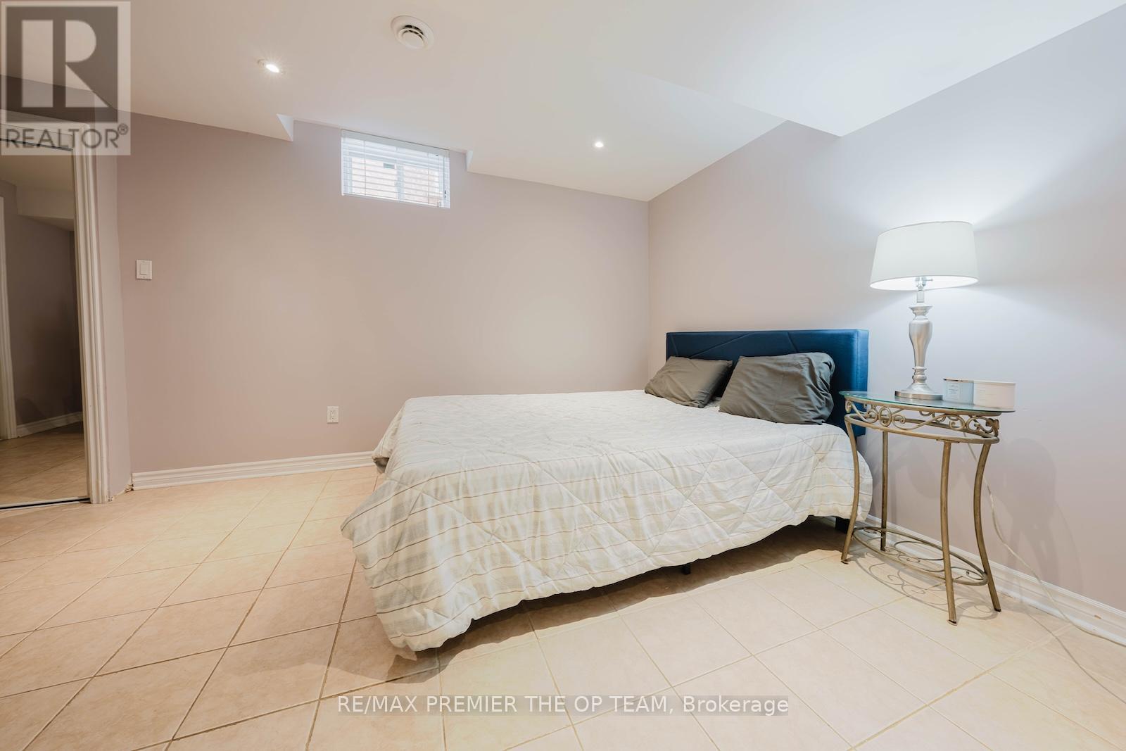 16 St Michele Place, Vaughan, Ontario  L4H 1H3 - Photo 34 - N13117492