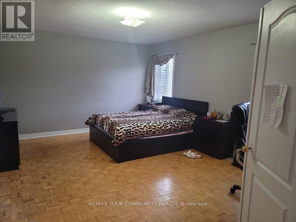 25 Laura Sabrina Drive, Vaughan, Ontario  L4H 1M6 - Photo 12 - N13117496