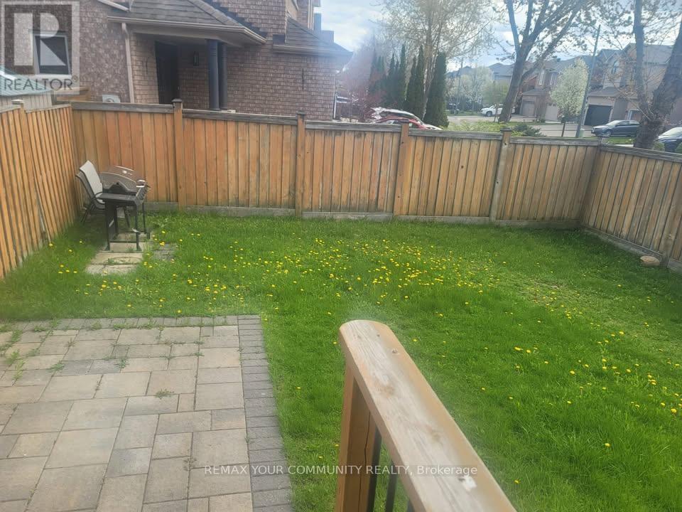 25 Laura Sabrina Drive, Vaughan, Ontario  L4H 1M6 - Photo 19 - N13117496