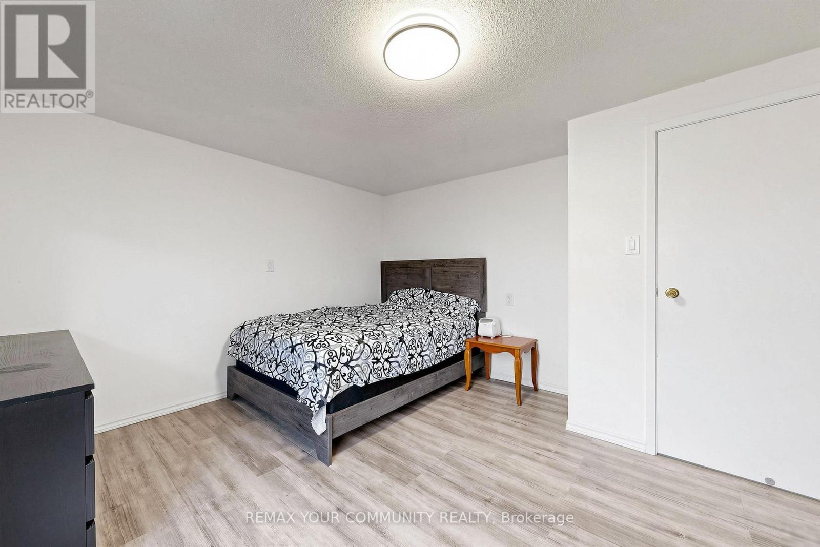 Upper - 63 Patrice Crescent, Vaughan, Ontario  L4J 4Z1 - Photo 24 - N13117504