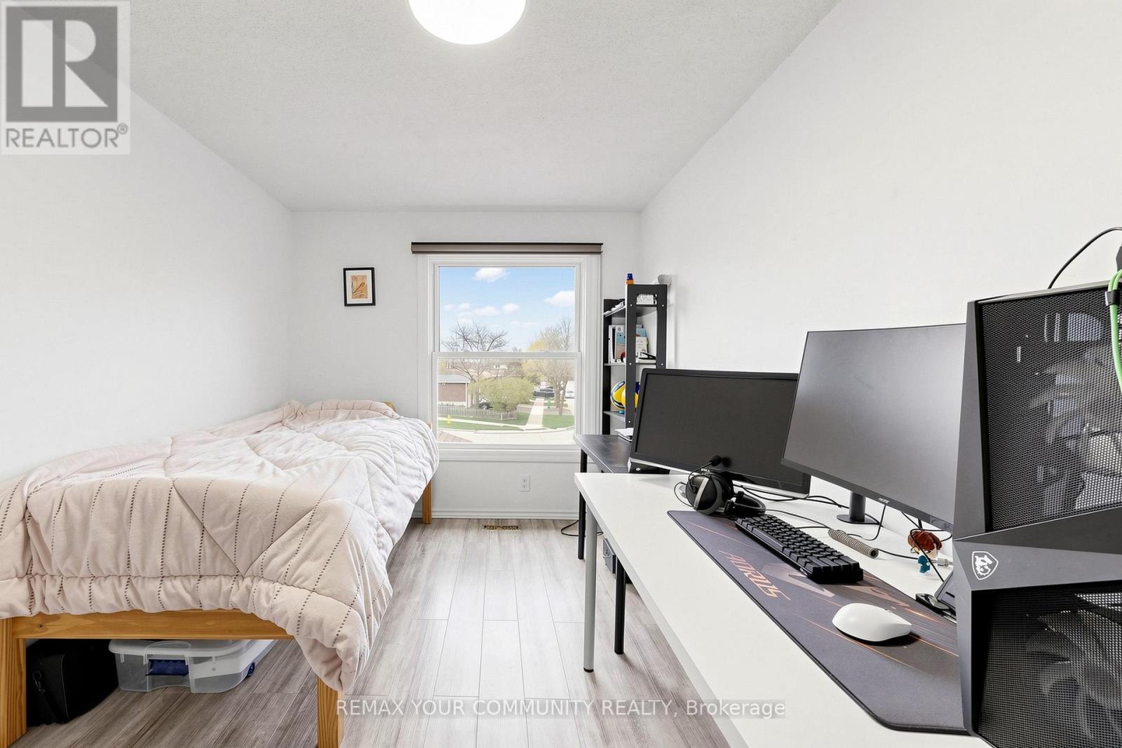 Upper - 63 Patrice Crescent, Vaughan, Ontario  L4J 4Z1 - Photo 27 - N13117504