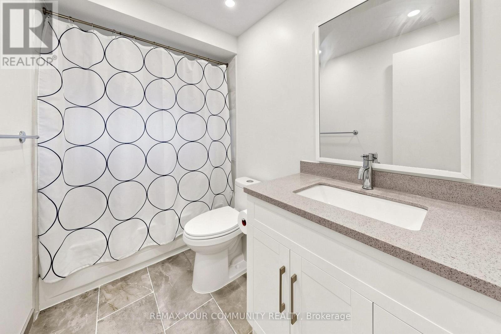 Upper - 63 Patrice Crescent, Vaughan, Ontario  L4J 4Z1 - Photo 32 - N13117504
