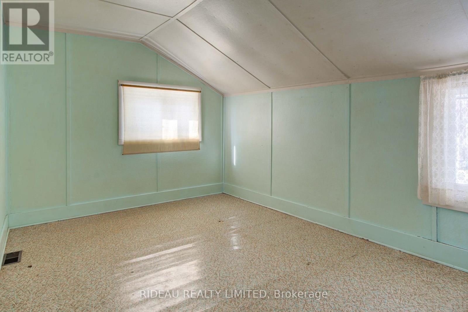 31 Colborne Street, Rideau Lakes, Ontario  K0G 1V0 - Photo 16 - X12842744