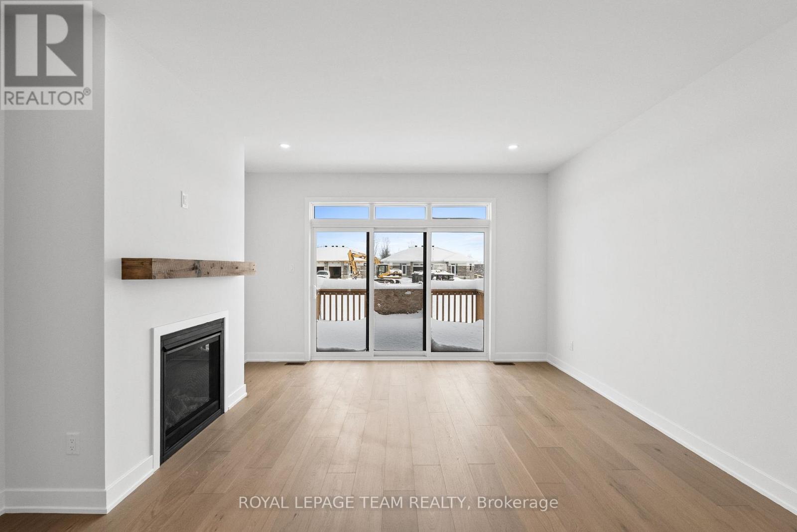 1051 Moore Street, Brockville, Ontario  K6V 0H1 - Photo 19 - X12643610