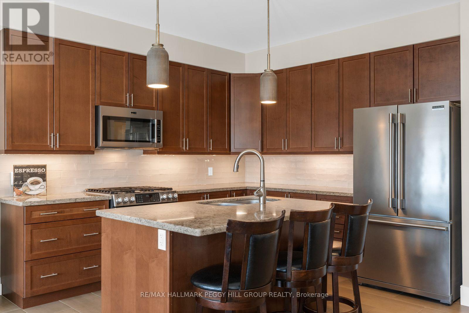 21 - 10 Invermara Court, Orillia, Ontario  L3V 0B7 - Photo 5 - S13117264