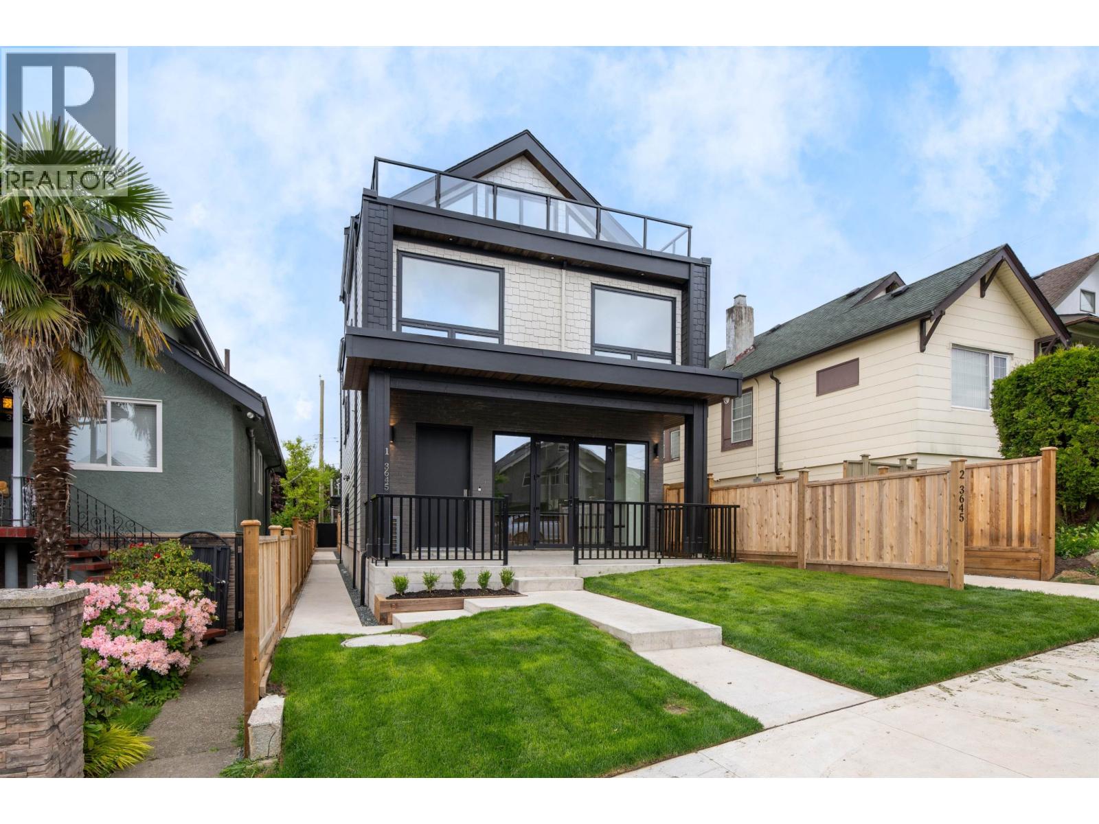 1 3645 Dundas Street, Vancouver, British Columbia  V5K 1S3 - Photo 4 - R3122098