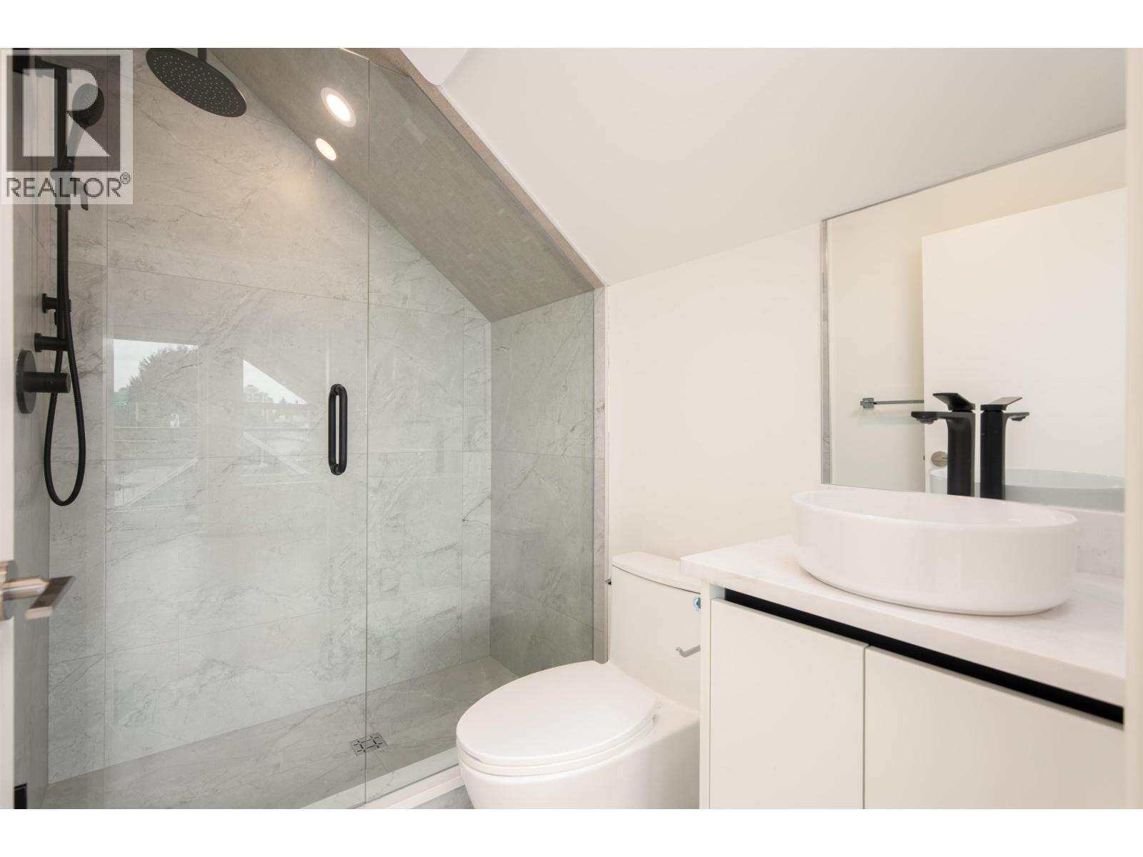1 3645 Dundas Street, Vancouver, British Columbia  V5K 1S3 - Photo 21 - R3122098
