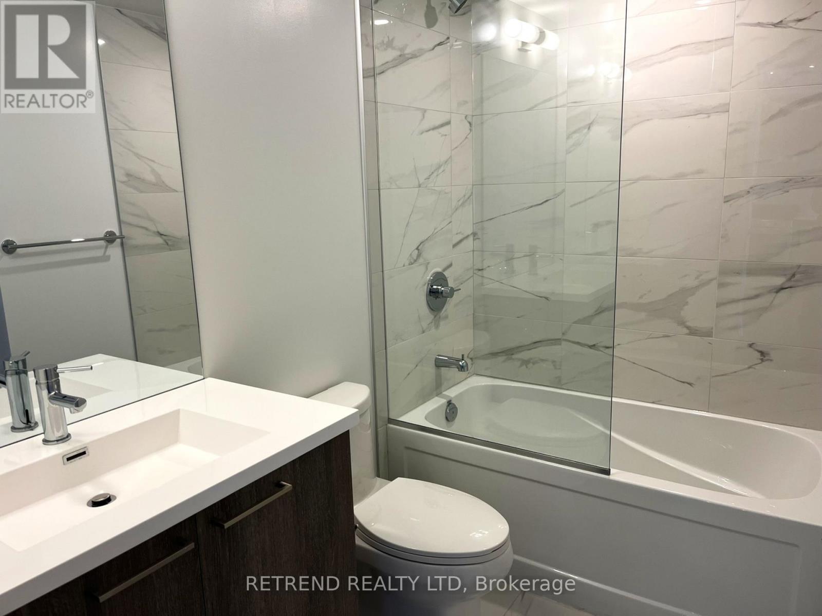 1709 - 195 Commerce Street, Vaughan, Ontario  L4K 0P9 - Photo 6 - N12955784