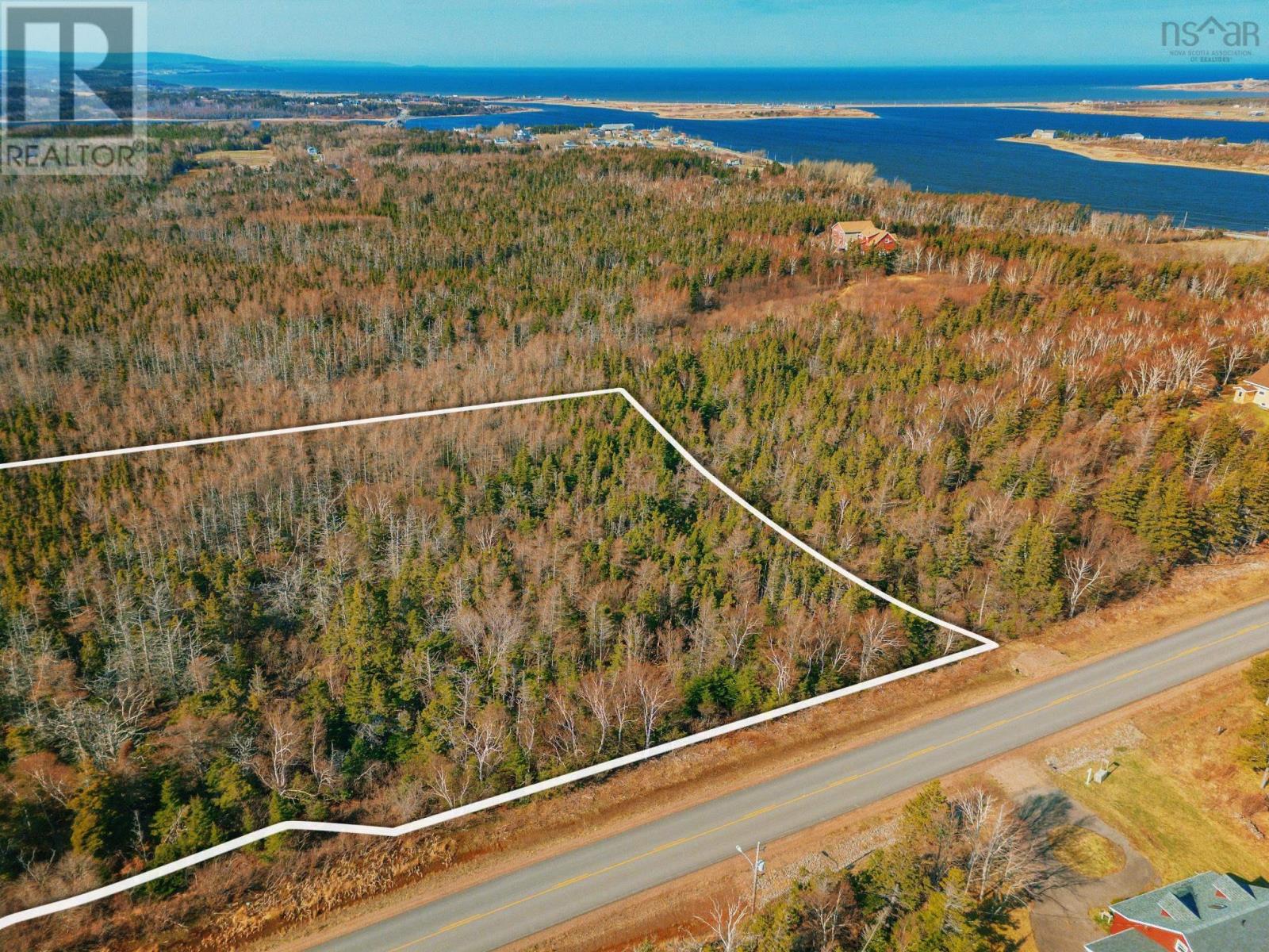 Plateau Road, Chéticamp, Nova Scotia  B0E 1H0 - Photo 4 - 202405435