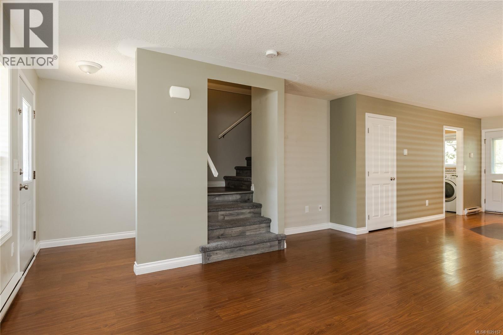 293 Applegreen Ave, Nanaimo, British Columbia  V9R 0A7 - Photo 6 - 1029157