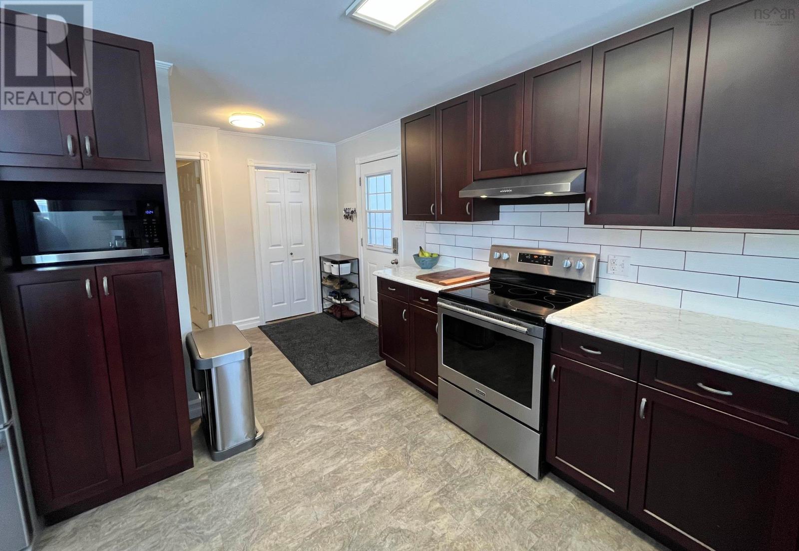153 Island View Drive, Brass Hill, Nova Scotia  B0W 1E0 - Photo 4 - 202603238