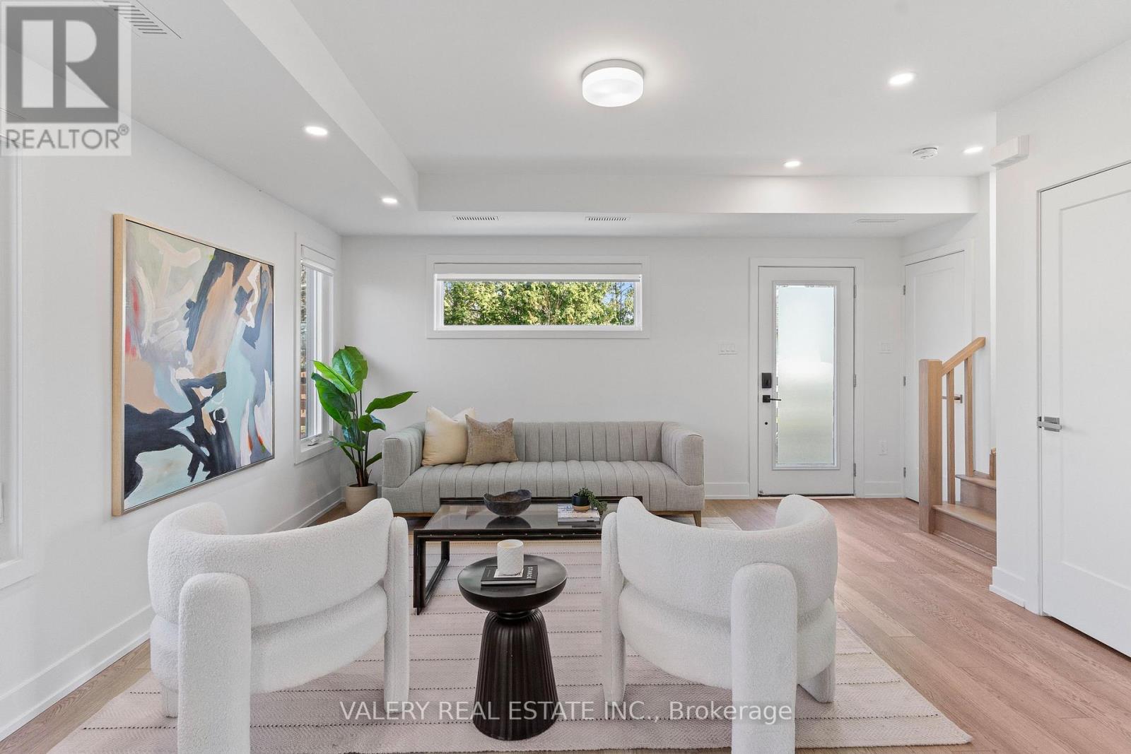 Unit 5 - 15 Acorn Avenue, Toronto, Ontario  M9B 3P7 - Photo 16 - W13117216