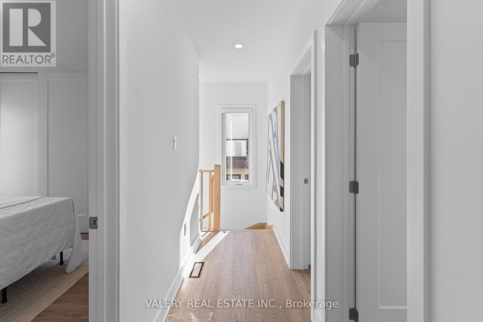 Unit 5 - 15 Acorn Avenue, Toronto, Ontario  M9B 3P7 - Photo 25 - W13117216