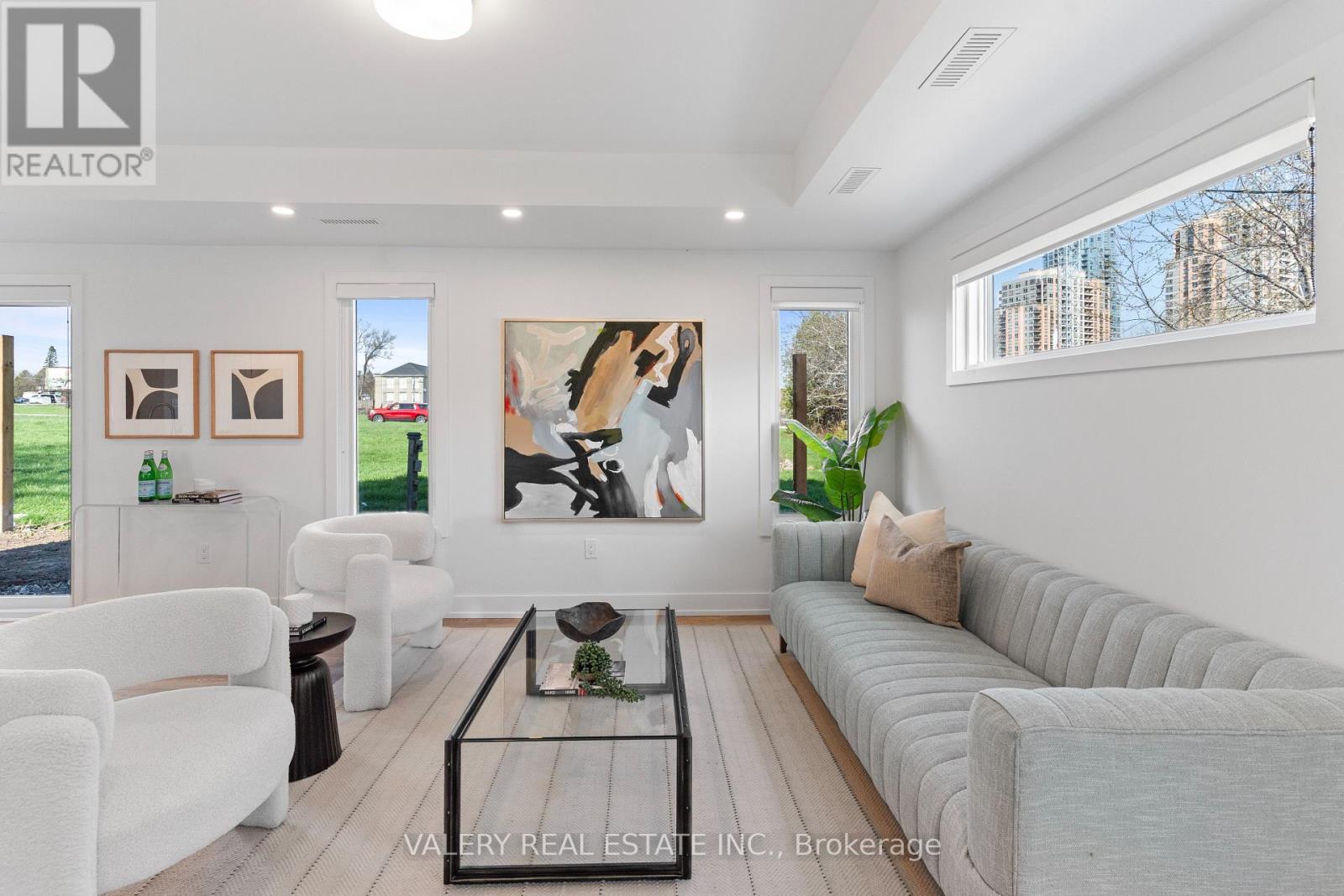 Unit 5 - 15 Acorn Avenue, Toronto, Ontario  M9B 3P7 - Photo 31 - W13117216