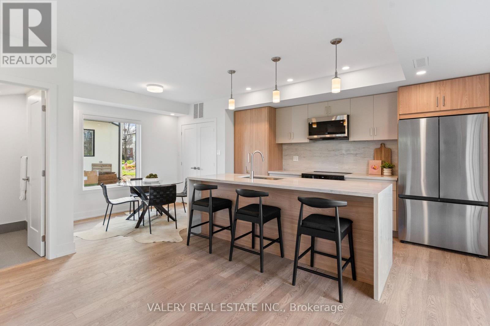 Unit 5 - 15 Acorn Avenue, Toronto, Ontario  M9B 3P7 - Photo 32 - W13117216