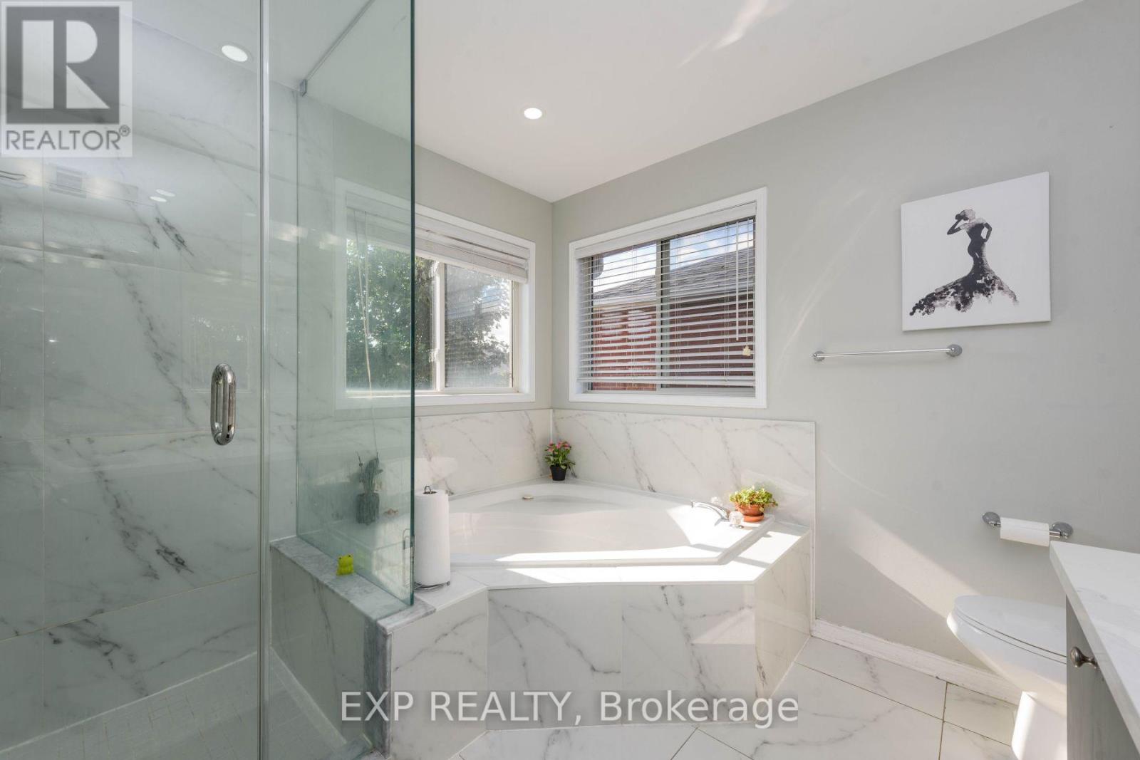 7266 Terragar Boulevard, Mississauga, Ontario  L5N 7L8 - Photo 43 - W13117268