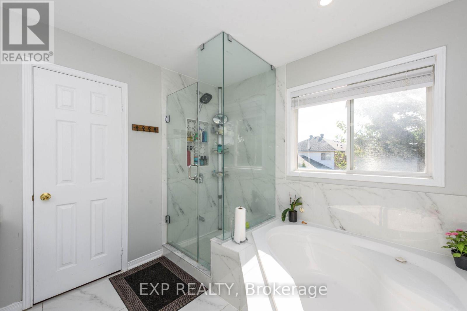 7266 Terragar Boulevard, Mississauga, Ontario  L5N 7L8 - Photo 44 - W13117268