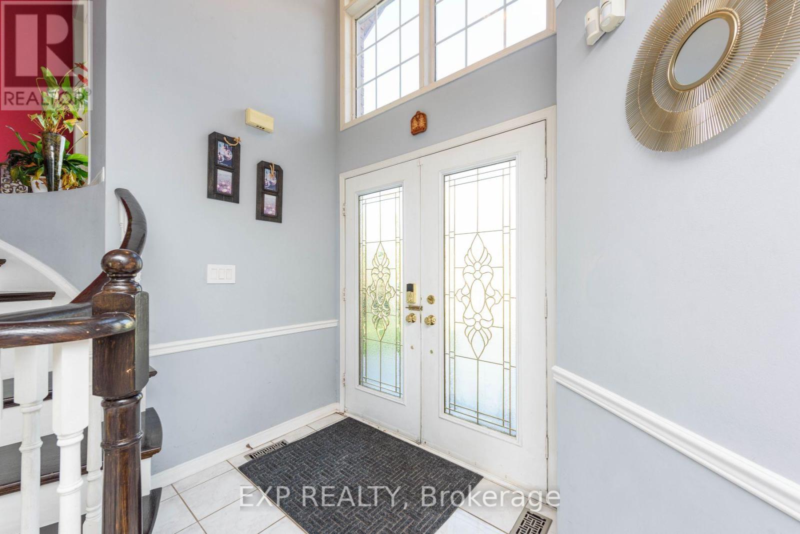 7266 Terragar Boulevard, Mississauga, Ontario  L5N 7L8 - Photo 5 - W13117268