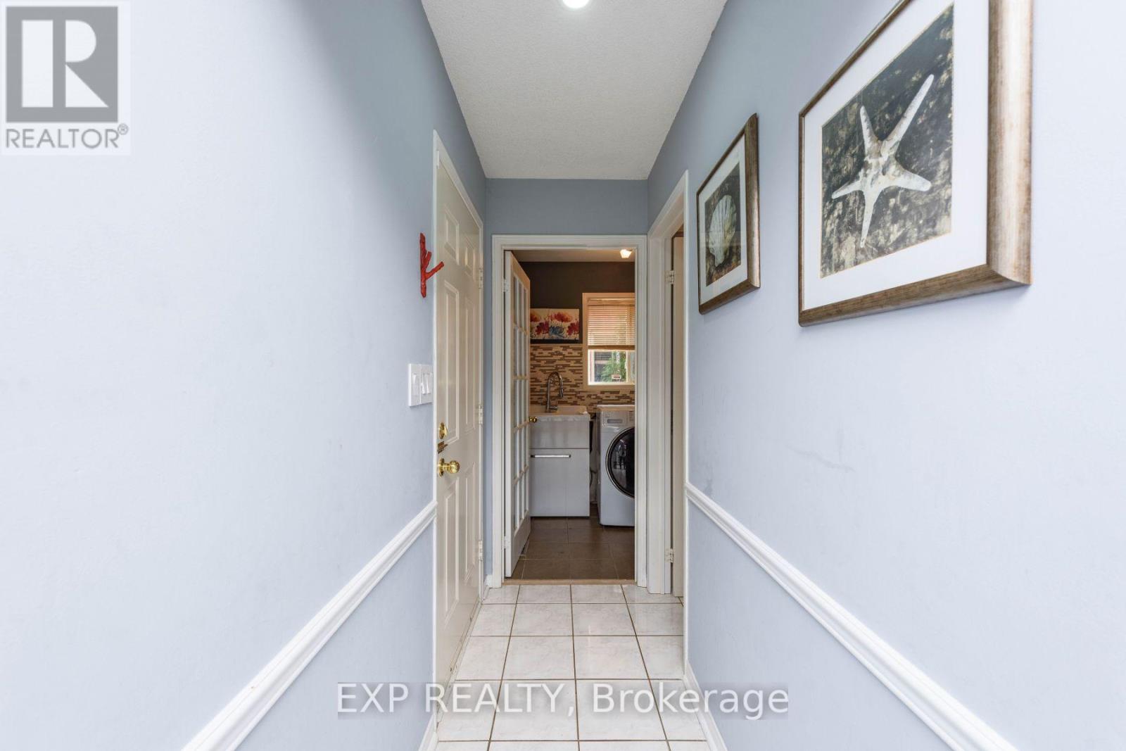 7266 Terragar Boulevard, Mississauga, Ontario  L5N 7L8 - Photo 8 - W13117268