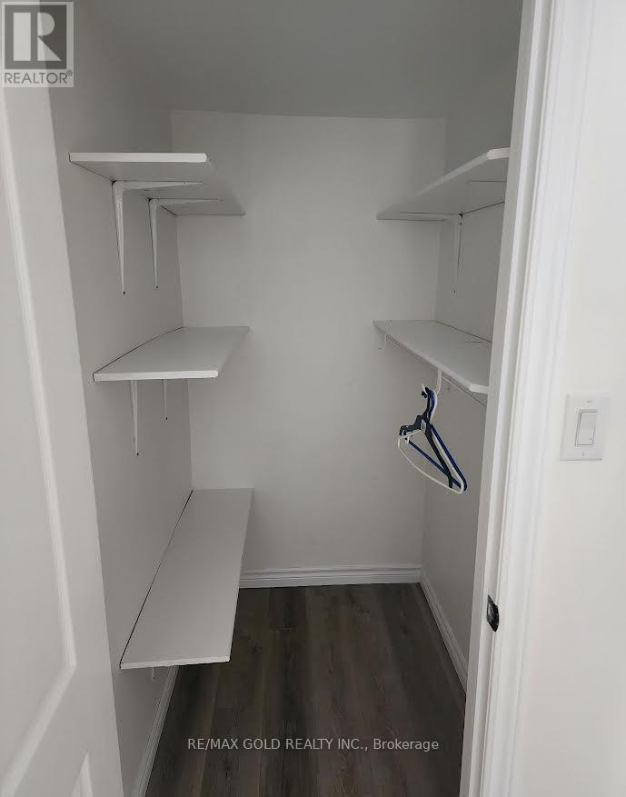 Room Lower Level - 1778 Folkway Drive, Mississauga, Ontario  L5L 2X8 - Photo 4 - W13117294