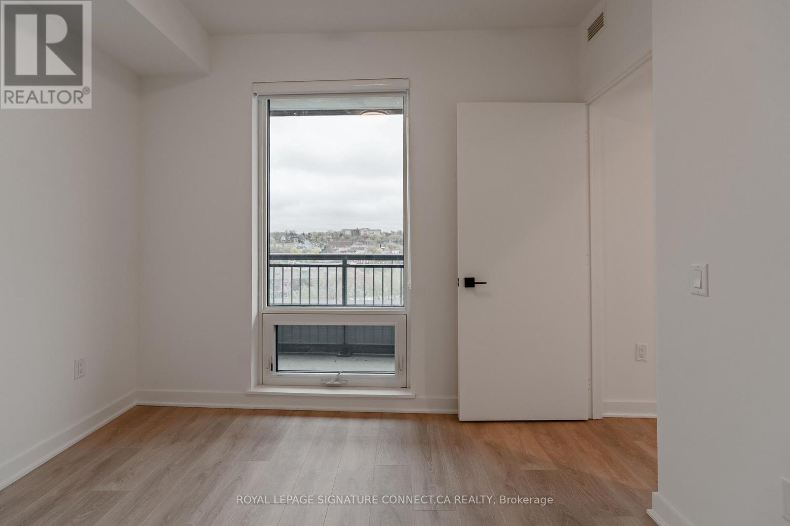 424 - 1185 Dupont Street, Toronto, Ontario  M6H 0E5 - Photo 11 - W13117338