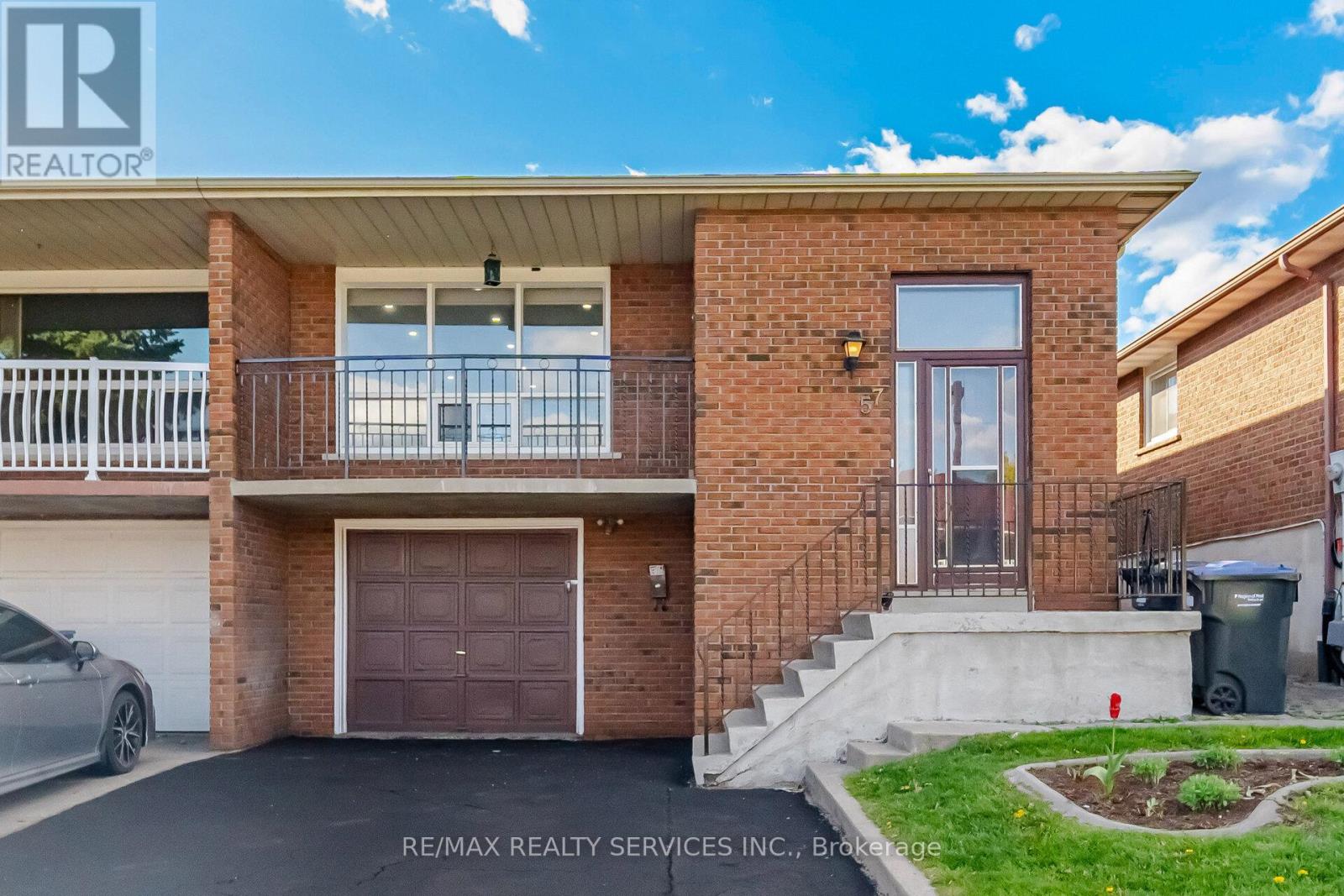 57 JELLICOE CRESCENT, Brampton, Ontario
