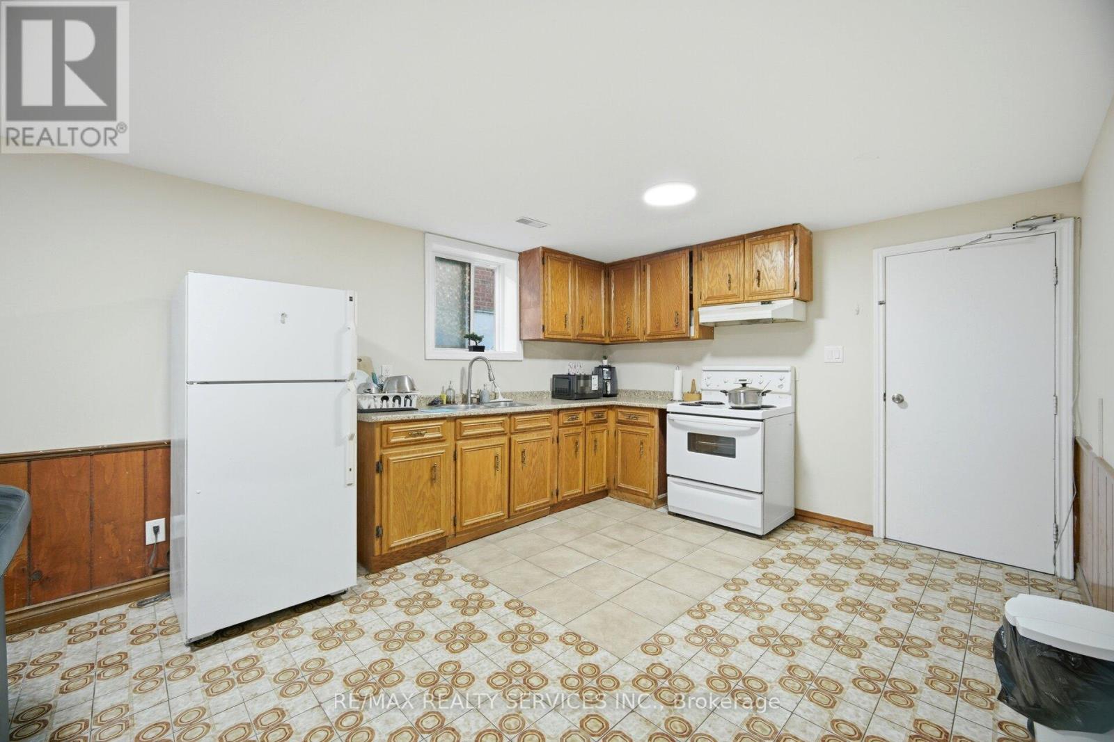 57 Jellicoe Crescent, Brampton, Ontario  L6S 3H7 - Photo 37 - W13117344
