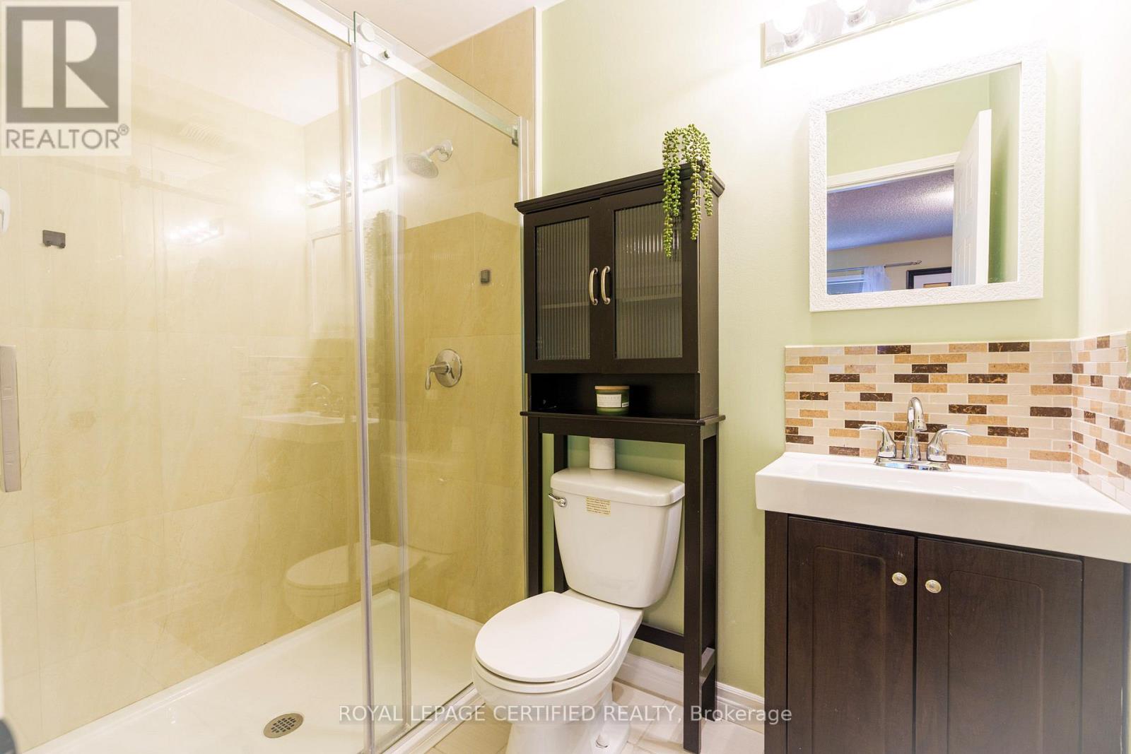 38 Banner Road, Brampton, Ontario  L6X 4K8 - Photo 19 - W13117366