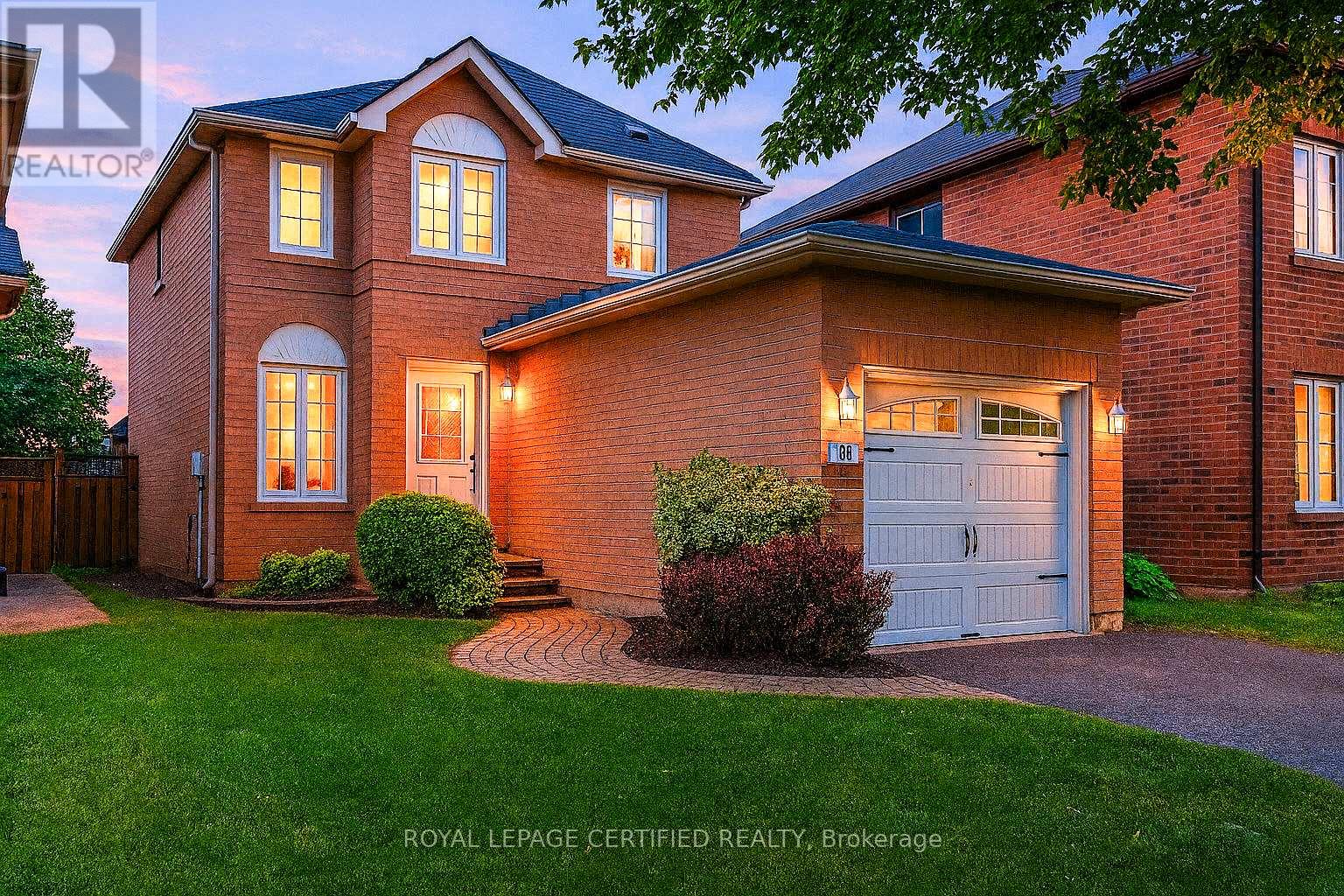38 Banner Road, Brampton, Ontario  L6X 4K8 - Photo 2 - W13117366