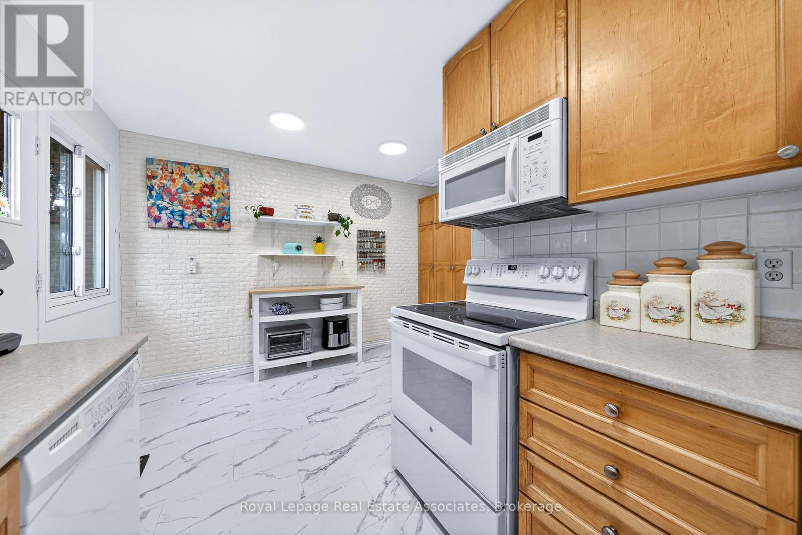 270 Kristin Grove, Mississauga, Ontario  L5A 3E8 - Photo 22 - W13117406