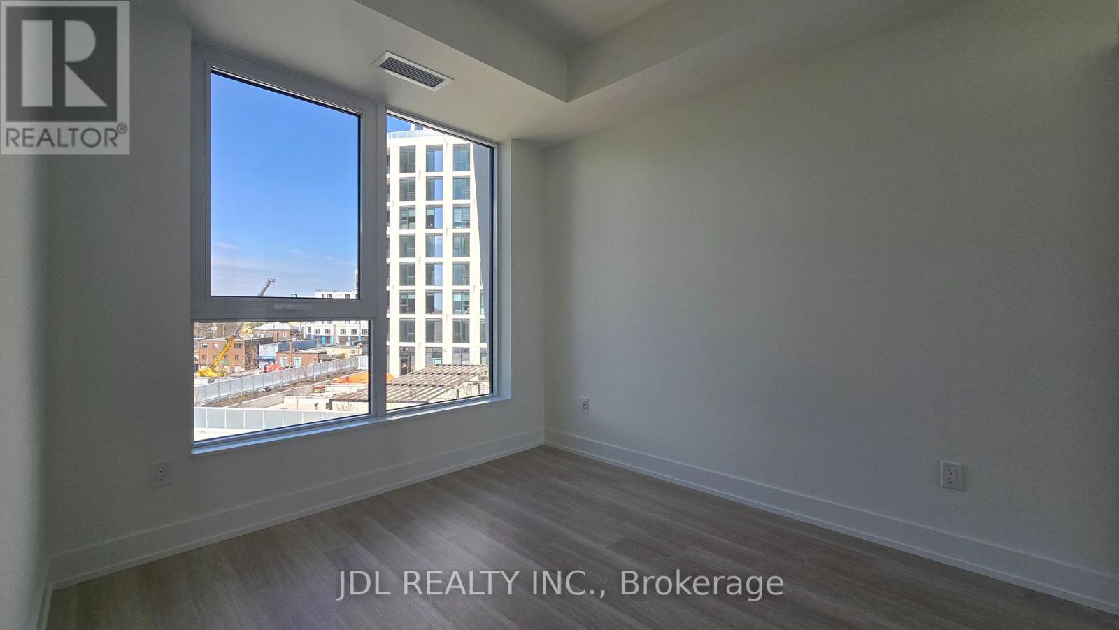 807 - 60 Central Park Roadway, Toronto, Ontario  M9A 3K1 - Photo 13 - W13117432