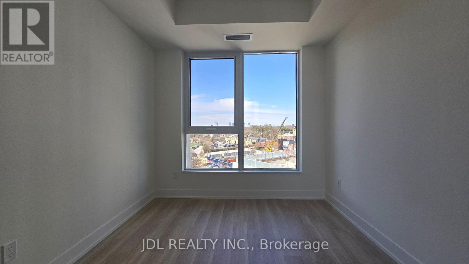 807 - 60 Central Park Roadway, Toronto, Ontario  M9A 3K1 - Photo 14 - W13117432