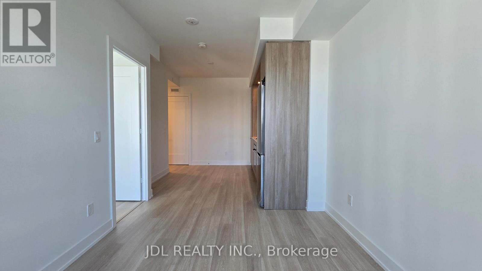 807 - 60 Central Park Roadway, Toronto, Ontario  M9A 3K1 - Photo 16 - W13117432