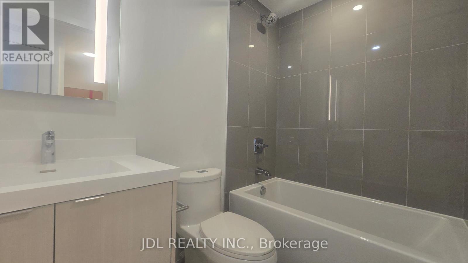 807 - 60 Central Park Roadway, Toronto, Ontario  M9A 3K1 - Photo 17 - W13117432