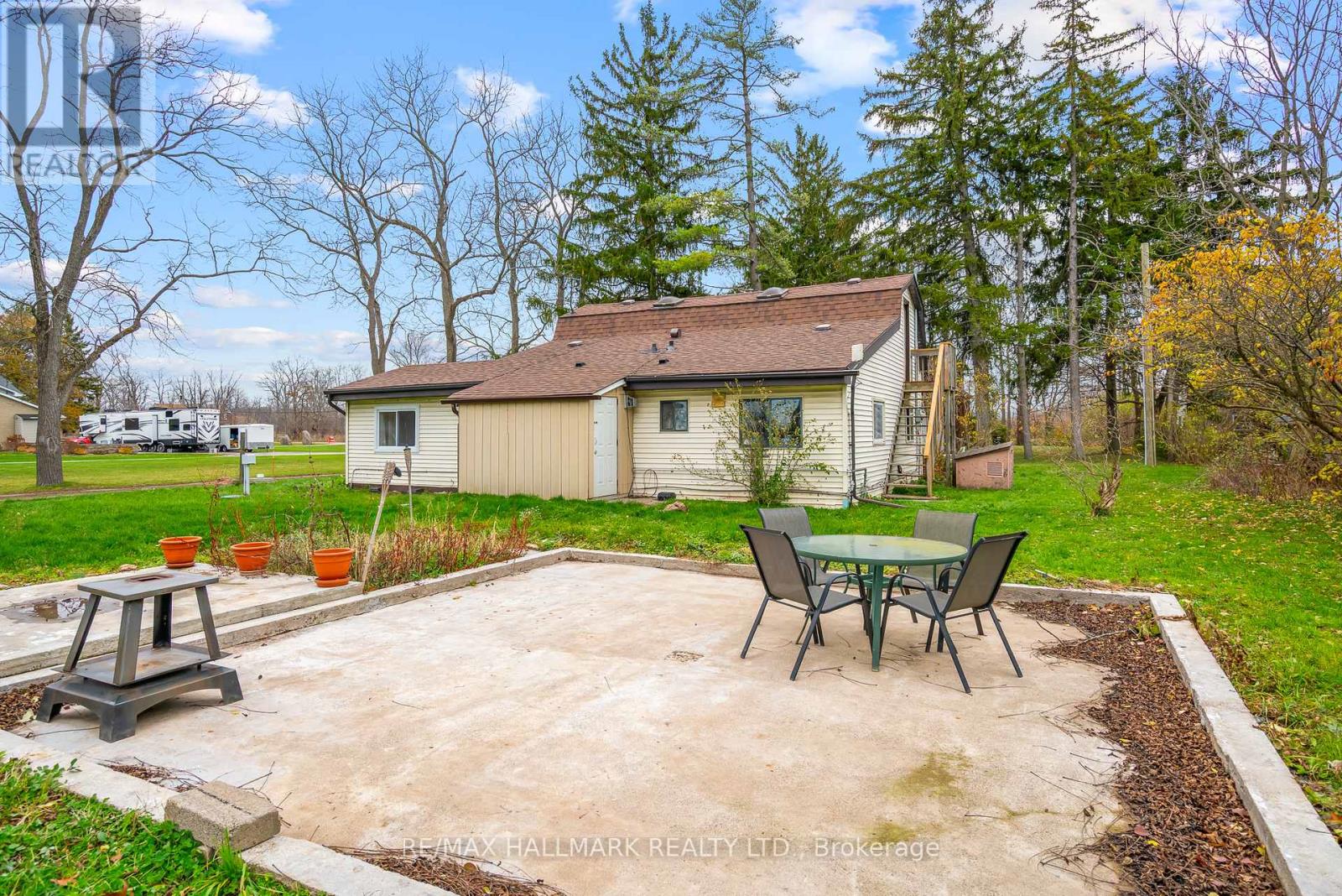 231 Point Abino Road S, Fort Erie, Ontario  L0S 1N0 - Photo 8 - X13117126