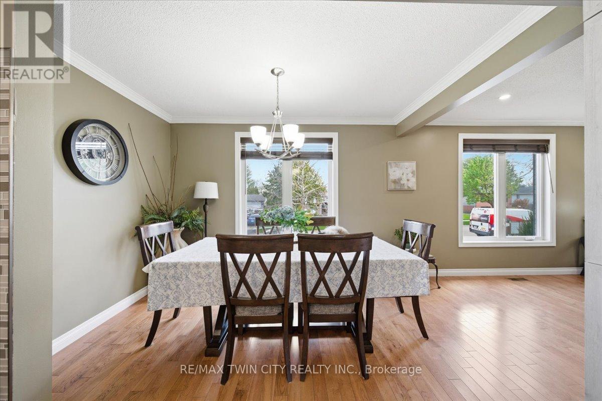 139 Branlyn Crescent, Brantford, Ontario  N3P 1Z9 - Photo 14 - X13117274