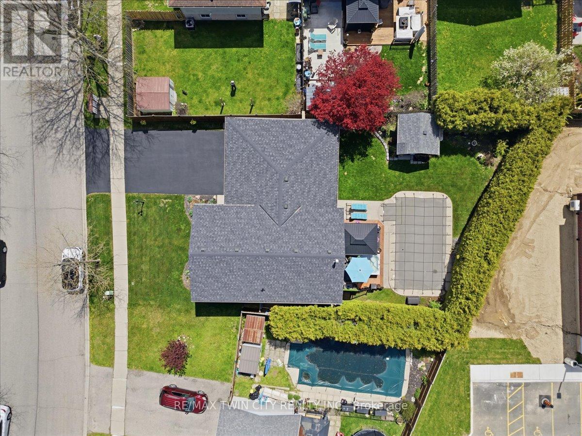 139 Branlyn Crescent, Brantford, Ontario  N3P 1Z9 - Photo 9 - X13117274