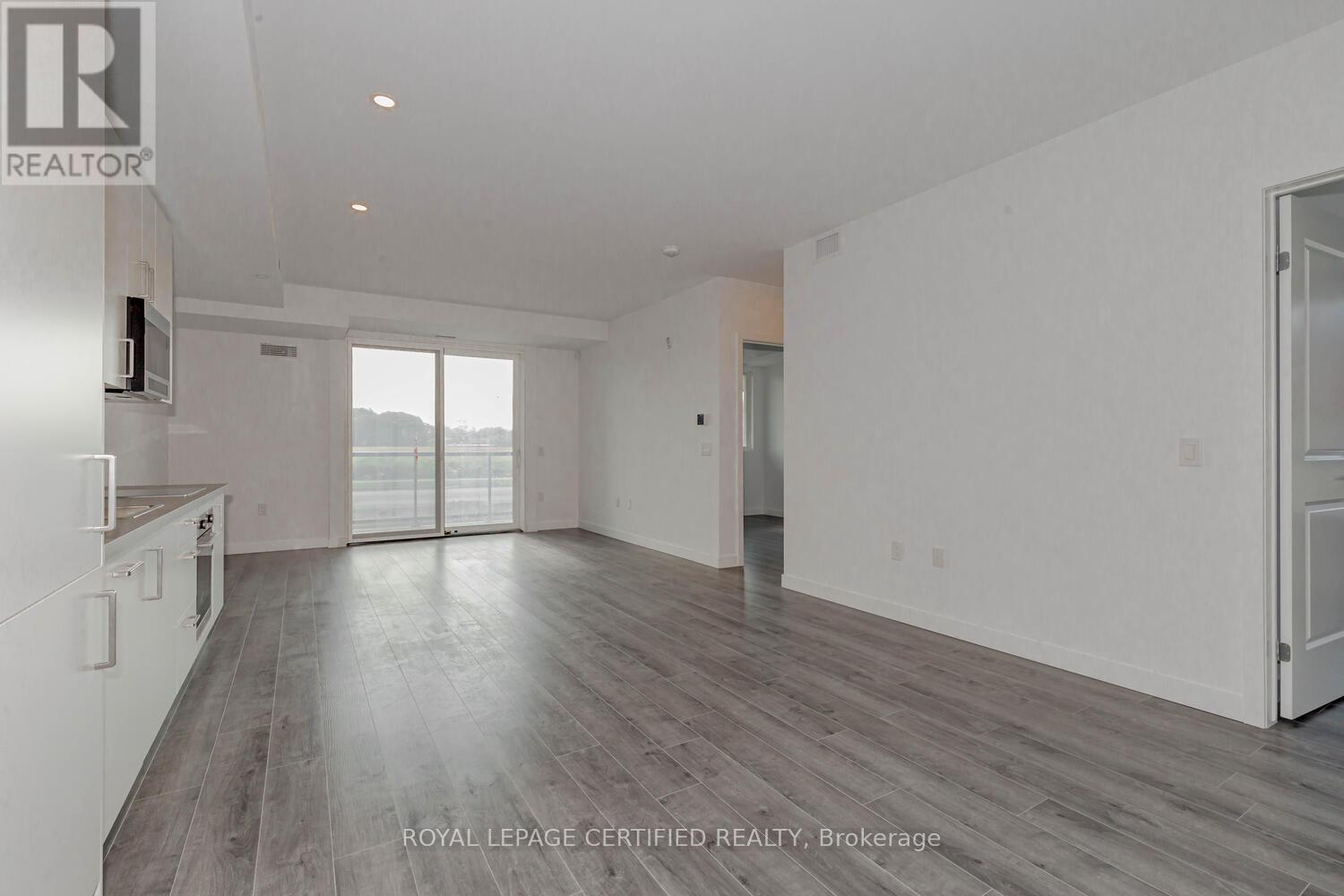109 - 7549 Kalar Road, Niagara Falls, Ontario  L2H 2Y6 - Photo 6 - X13117316