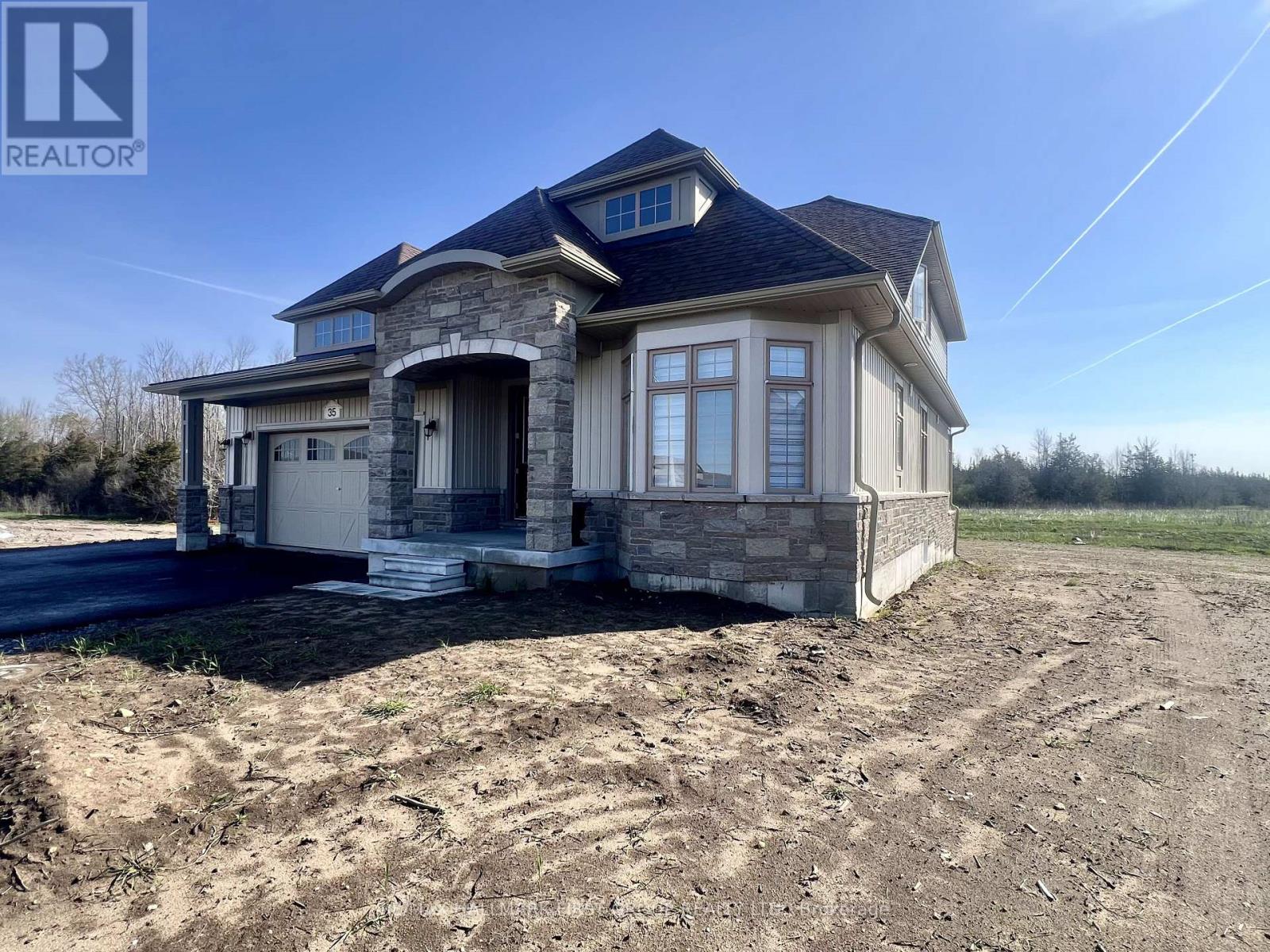 35 East Vista Terrace, Quinte West, Ontario  K0K 1L0 - Photo 3 - X13117372