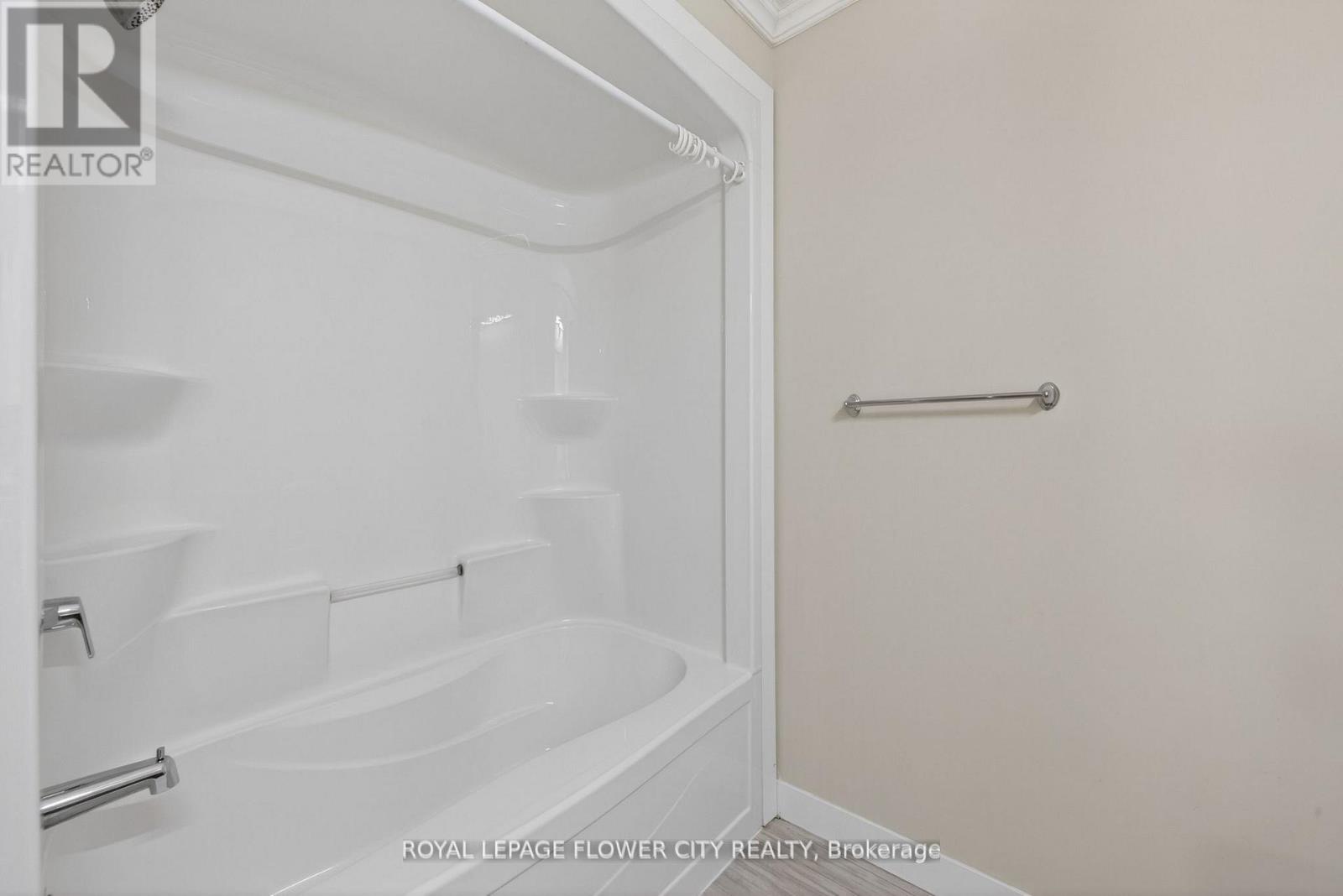 923 Sarnia Road, London North, Ontario  N6H 5J9 - Photo 35 - X13117392