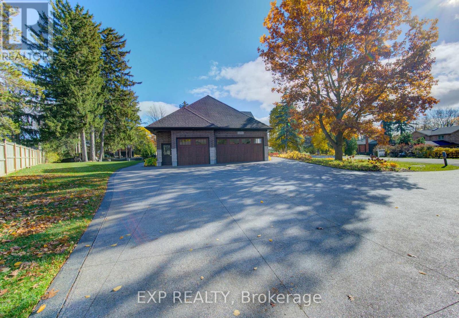 52 Edgehill Drive, Kitchener, Ontario  N2P 2C6 - Photo 3 - X13117424