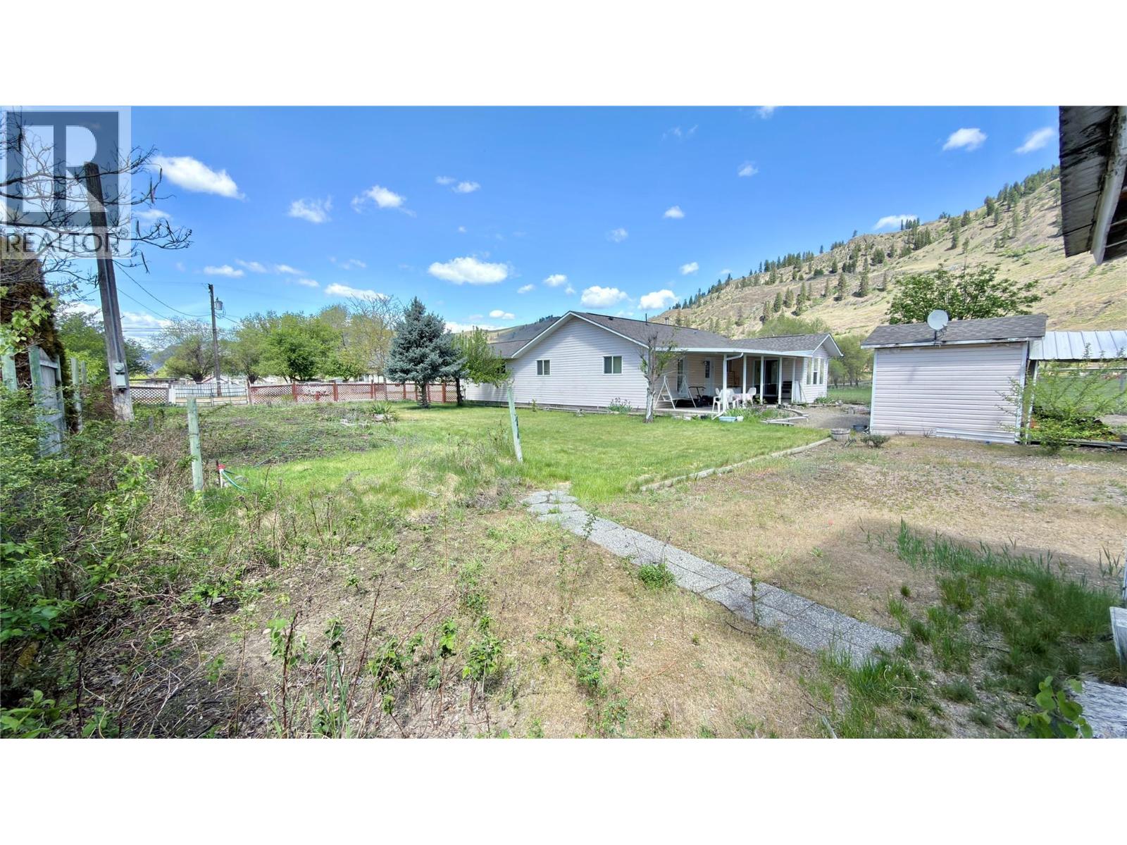 816 Division Street, Midway, British Columbia  V0H 1M0 - Photo 16 - 10387037