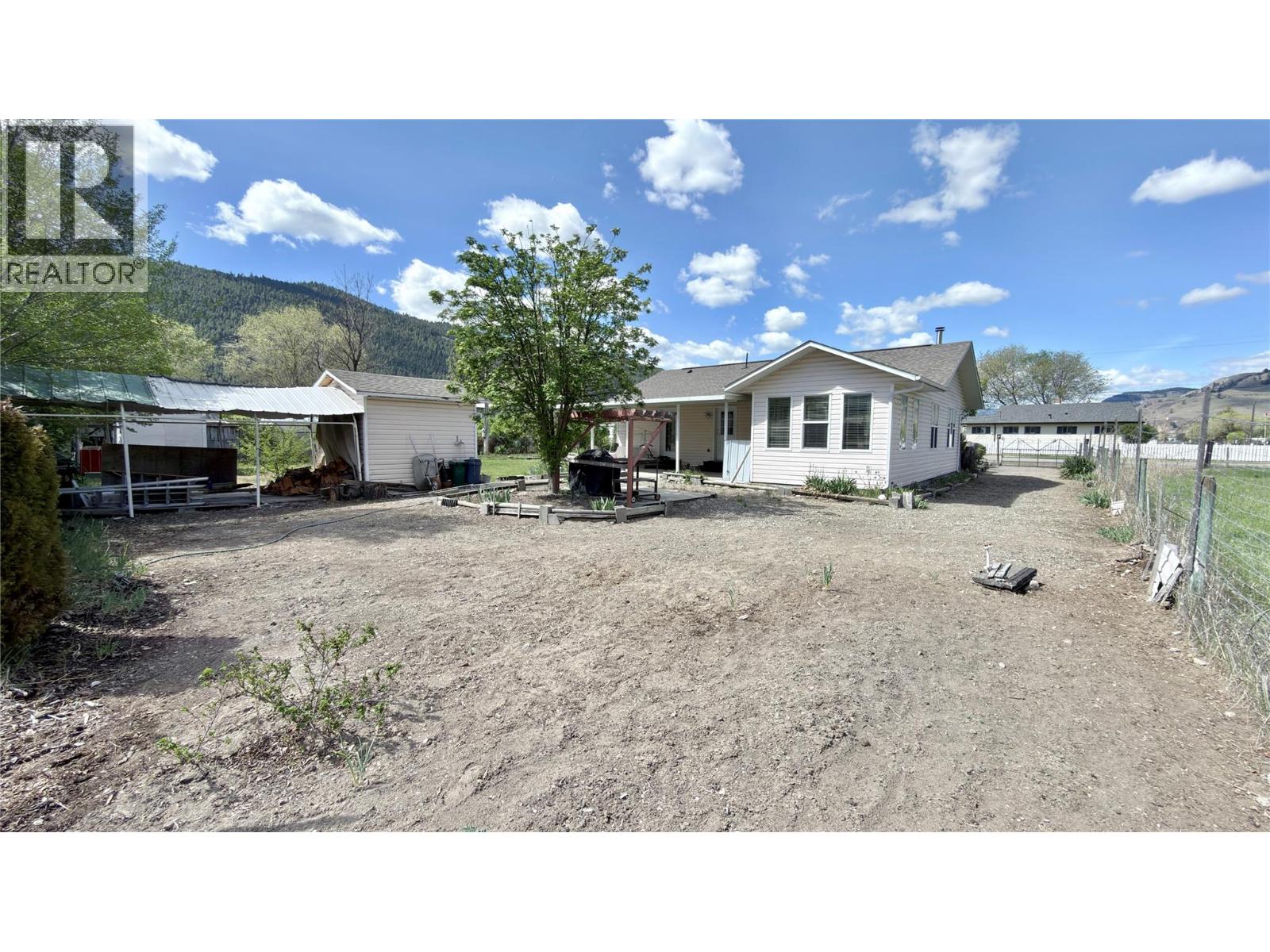 816 Division Street, Midway, British Columbia  V0H 1M0 - Photo 19 - 10387037