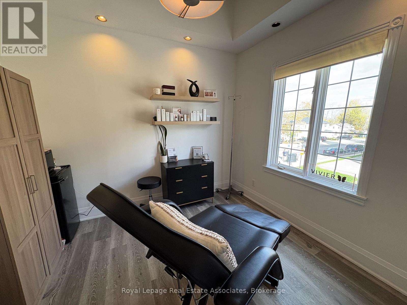202c - 112 Main Street S, Halton Hills, Ontario  L7G 3E4 - Photo 11 - W13080310
