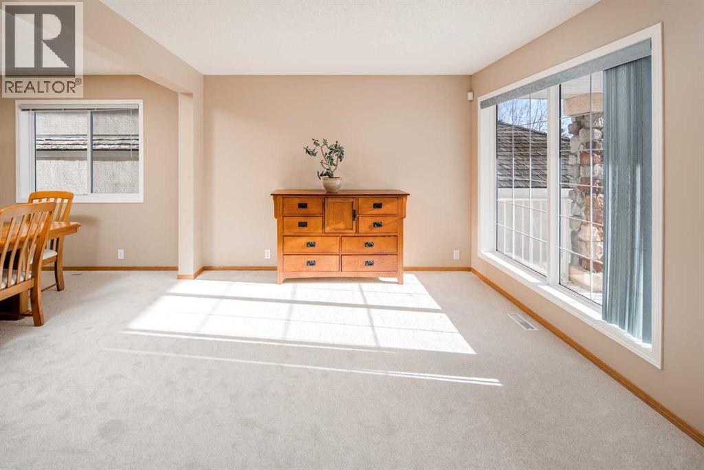 110 Hampstead Rise NW, Calgary, Alberta  T3A 6B5 - Photo 8 - A2293244