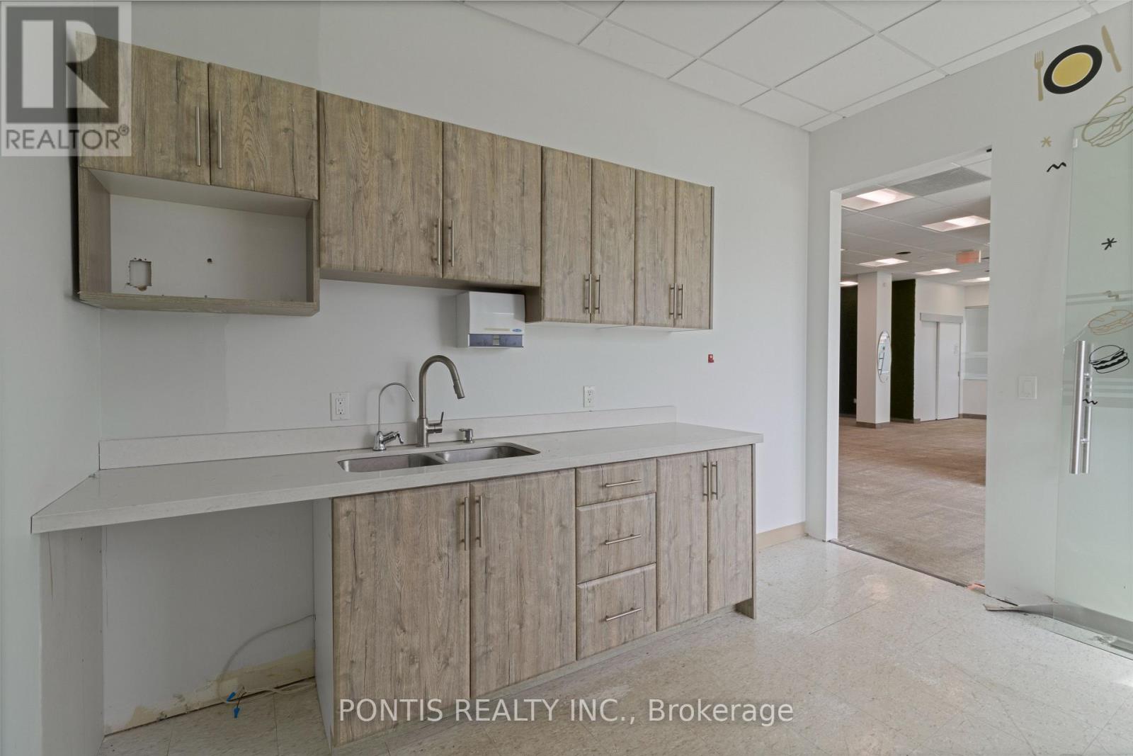 101 - 30 Topflight Drive, Mississauga, Ontario  L5S 0A8 - Photo 17 - W13115896