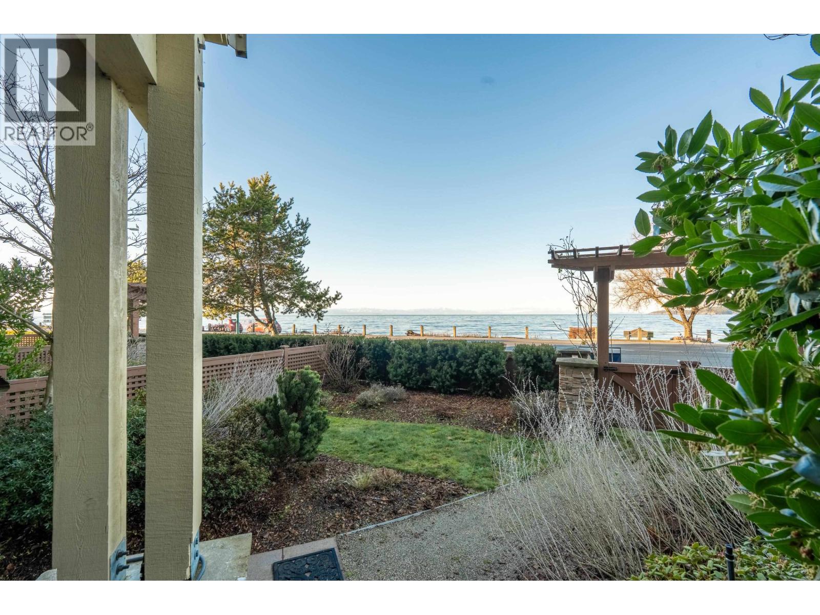 105 5160 Davis Bay Road, Sechelt, British Columbia  V7Z 0H3 - Photo 27 - R3107750