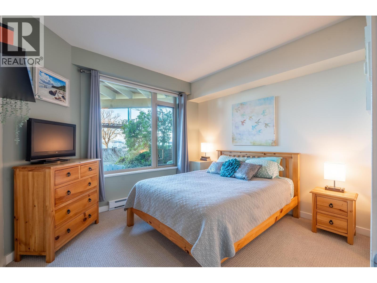 105 5160 Davis Bay Road, Sechelt, British Columbia  V7Z 0H3 - Photo 12 - R3107750