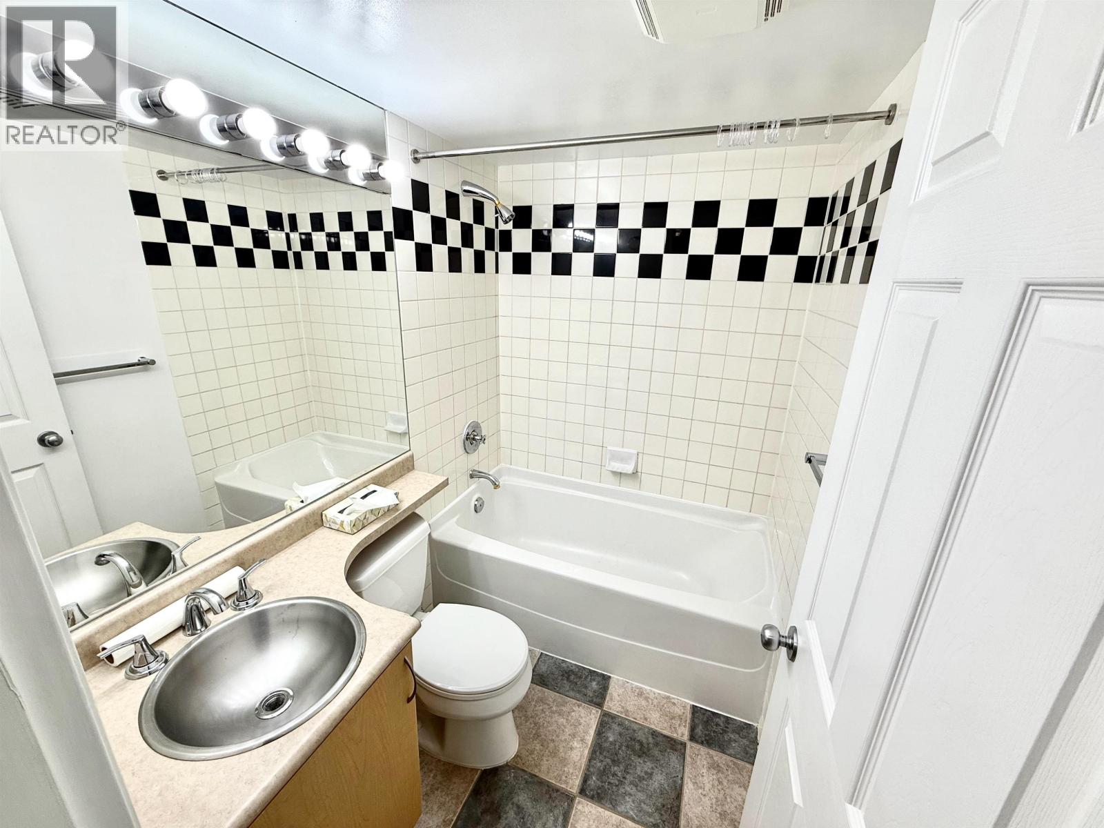 703 63 Keefer Place, Vancouver, British Columbia  V6B 6N6 - Photo 14 - R3122439